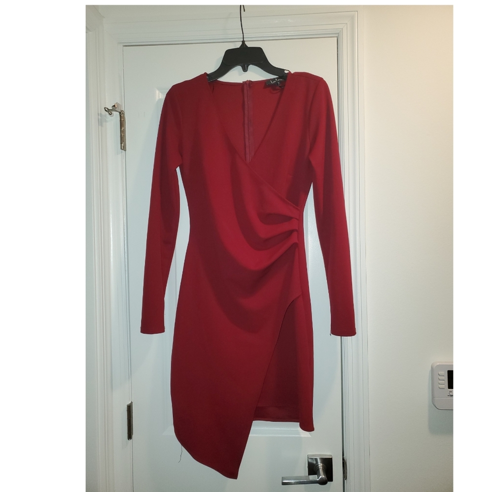 Long-sleeved Red Lulu's dress
